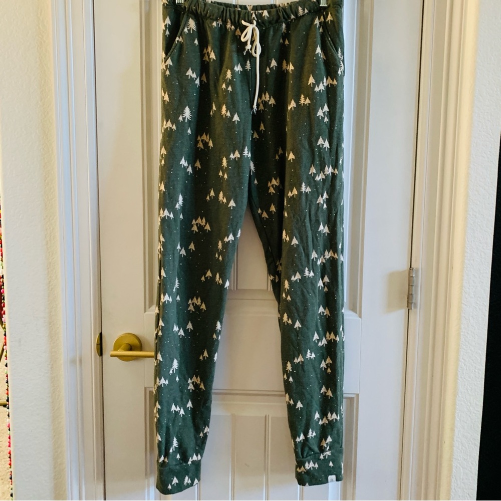Lulu & Roo Green Jogger with Cream Trees Loungewear Tie Waist | XL